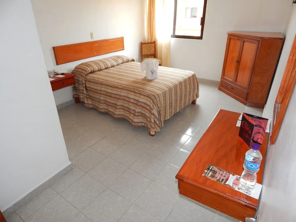 Hotel Arcos del Parque - Chambres