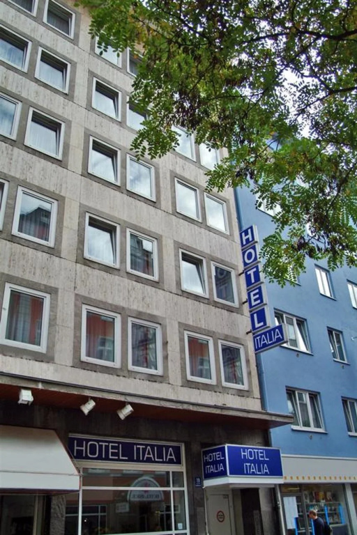 Hotel photo 1
