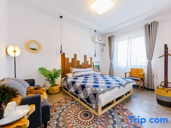 Standard Double room with garden view (full double bed)