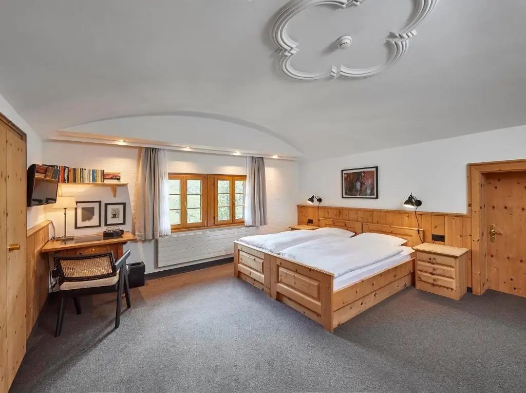 Standard Double room (full double bed)