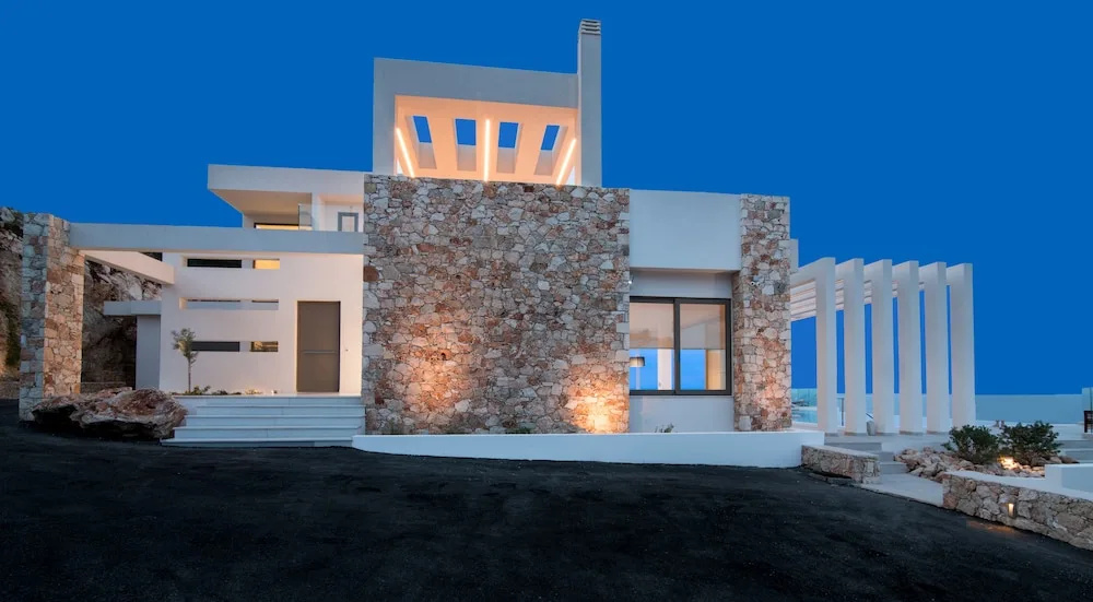 Aurora Villa Luxury Retreat