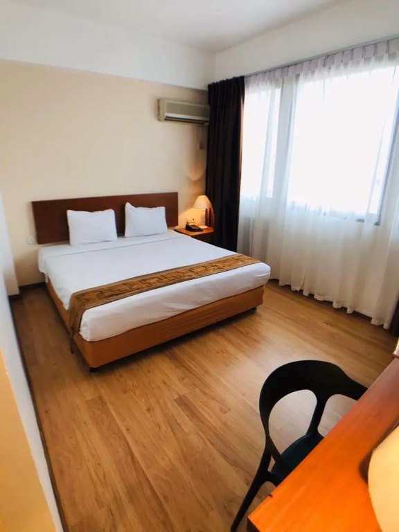 Superior Double room (full double bed)