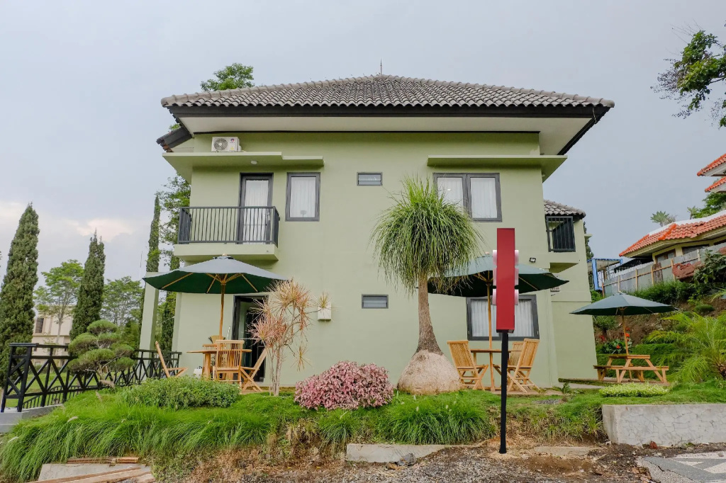 OYO 2350 Panorama Inn Residence
