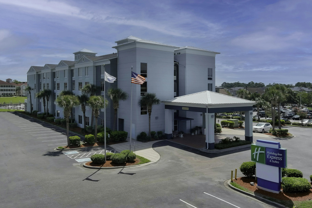 Holiday Inn Express N.Myrtle Beach- Little River by IHG