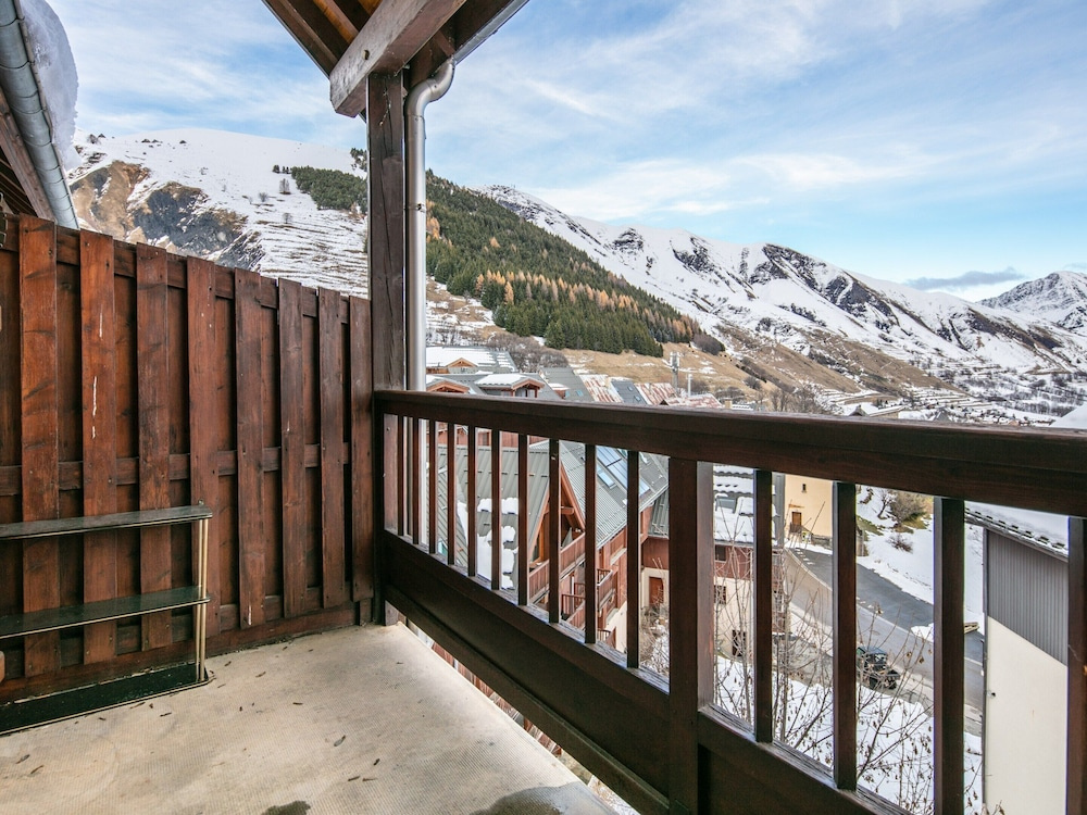 Ski Retreat in Saint-sorlin-d'arves