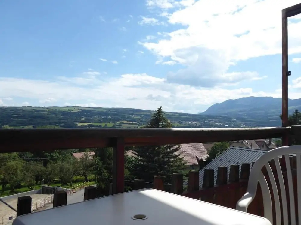 Balcony & Terrace