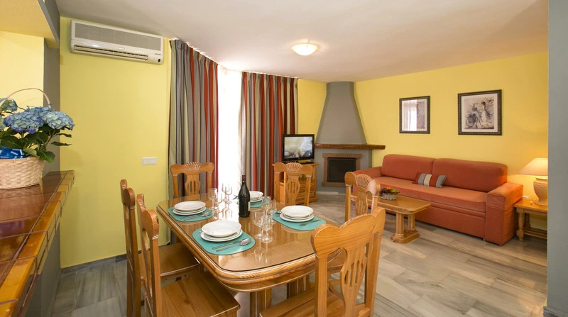 Apartamentos Ona Campanario - Chambres
