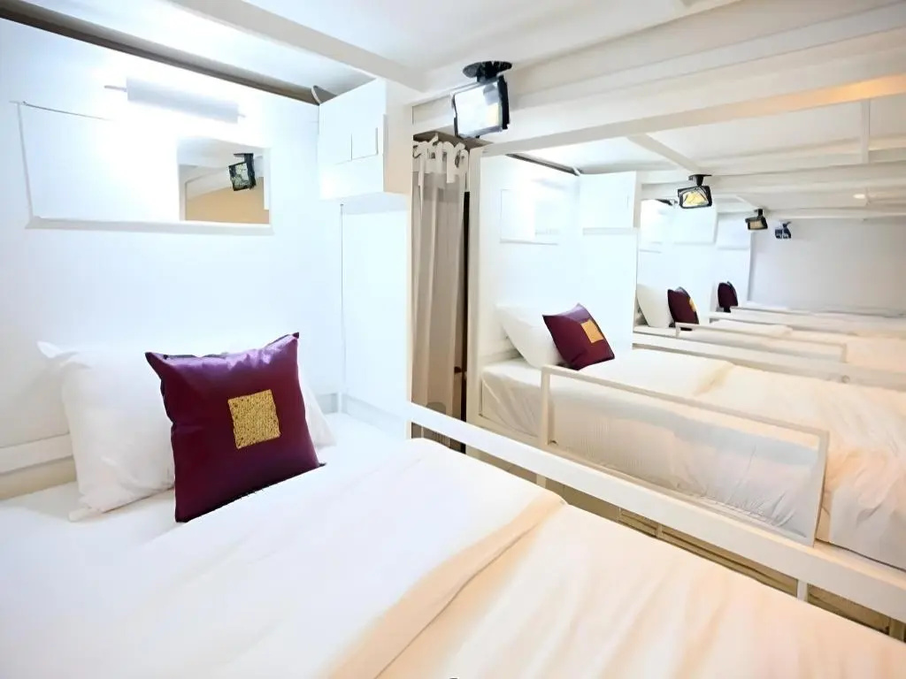 NapPark Hostel — 4