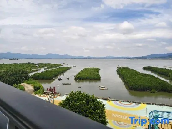 Mengke Scenic Homestay (Huidong Yanzhou Island)