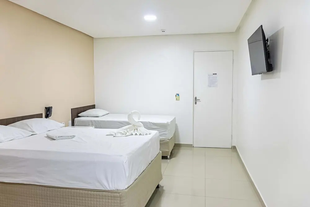 Falcão Hotel e Restaurante - Chambres