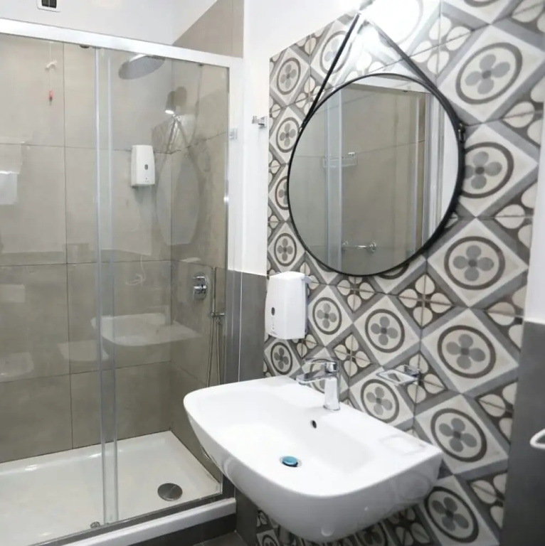 Standard Double room with balcony (full double bed)