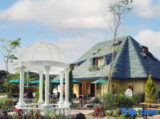 Auberge French No Mori in Awaji