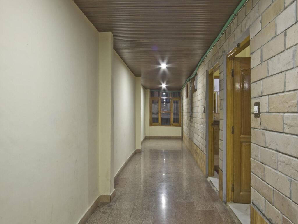 Image 12