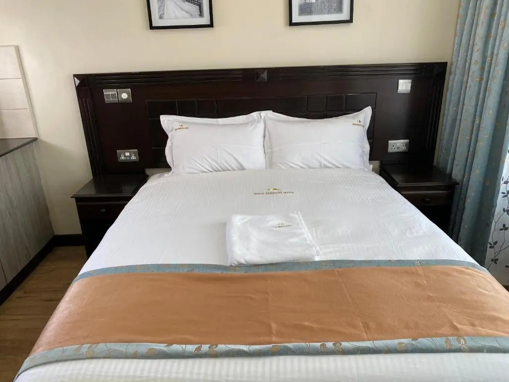 Standard Double room (full double bed)
