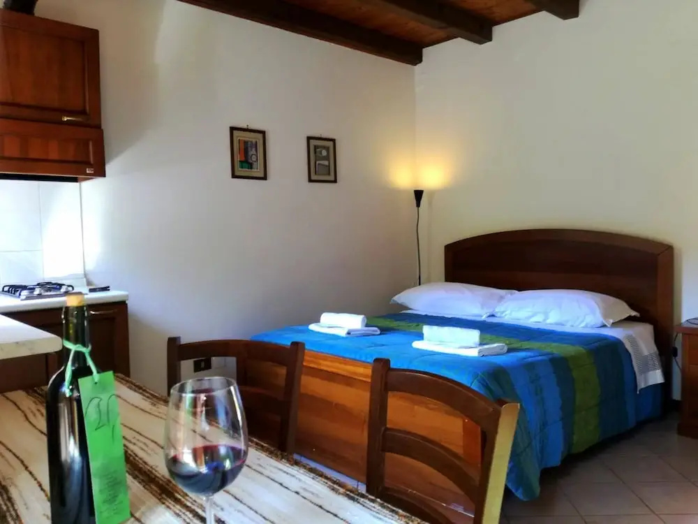 Single Studio (single bed)