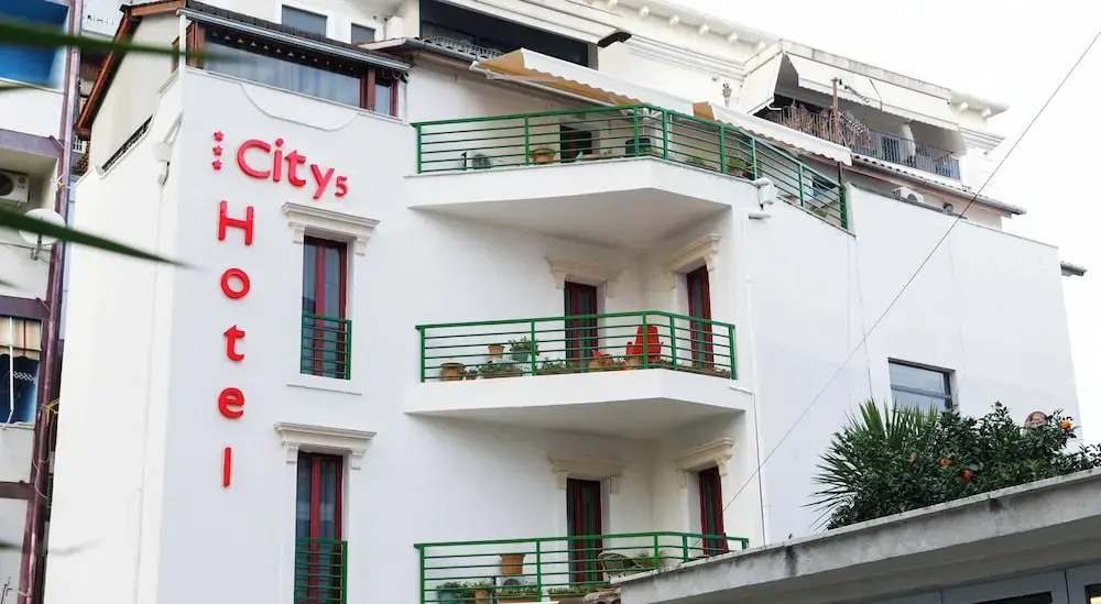 City 5 Hotel