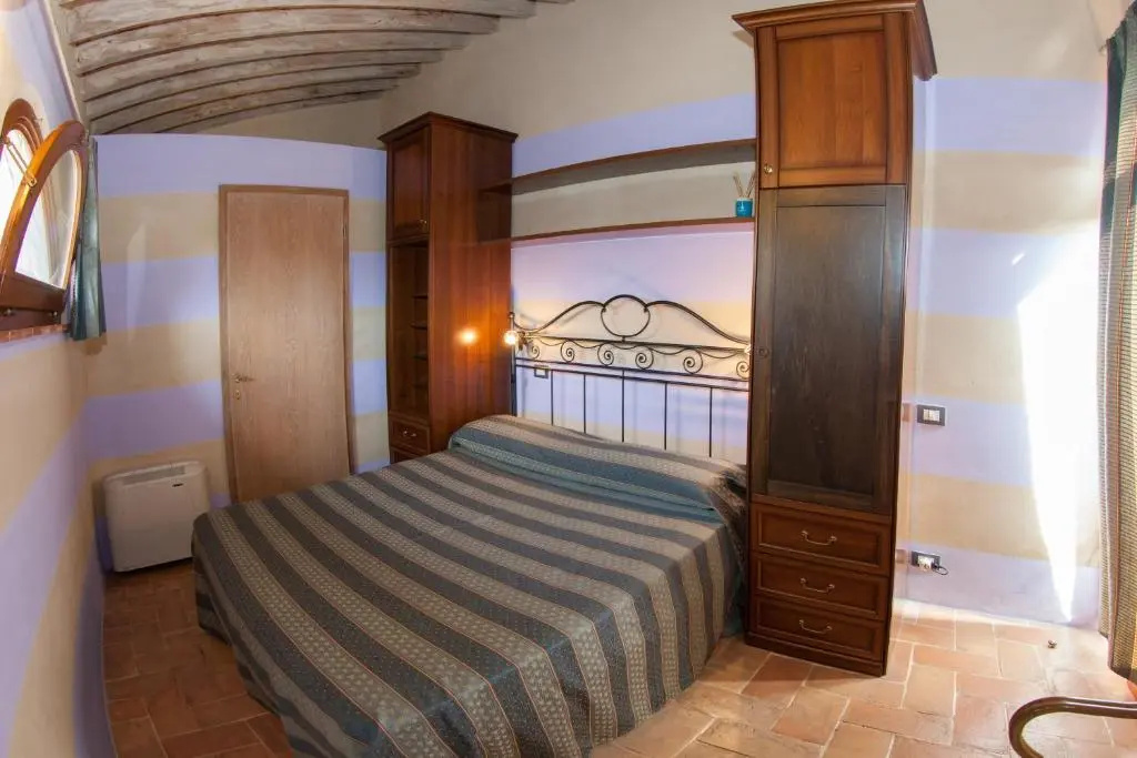 Casa Vacanze "Casale al Pino" - Chambres