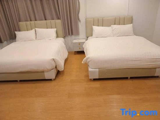 Deluxe Family room