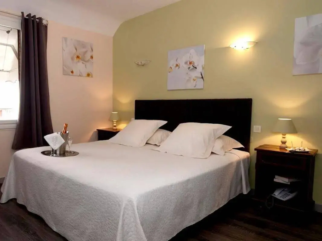 Afficher la photo 7 — Logis Hôtel Le Coq Hardi