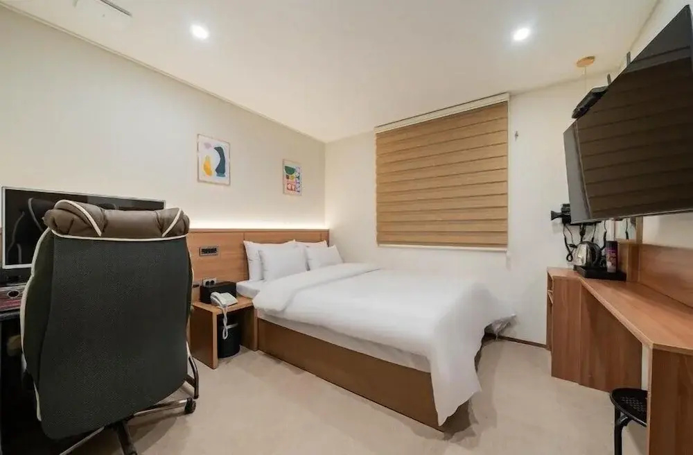 Hotel photo 11
