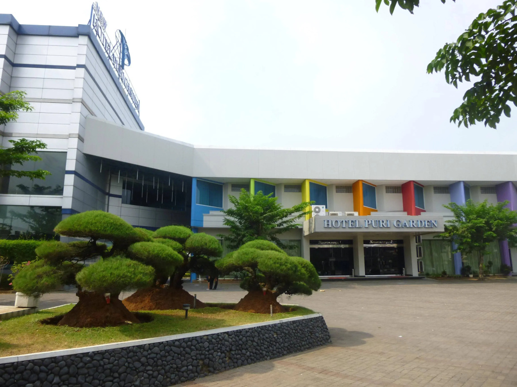 Hotel Puri Garden