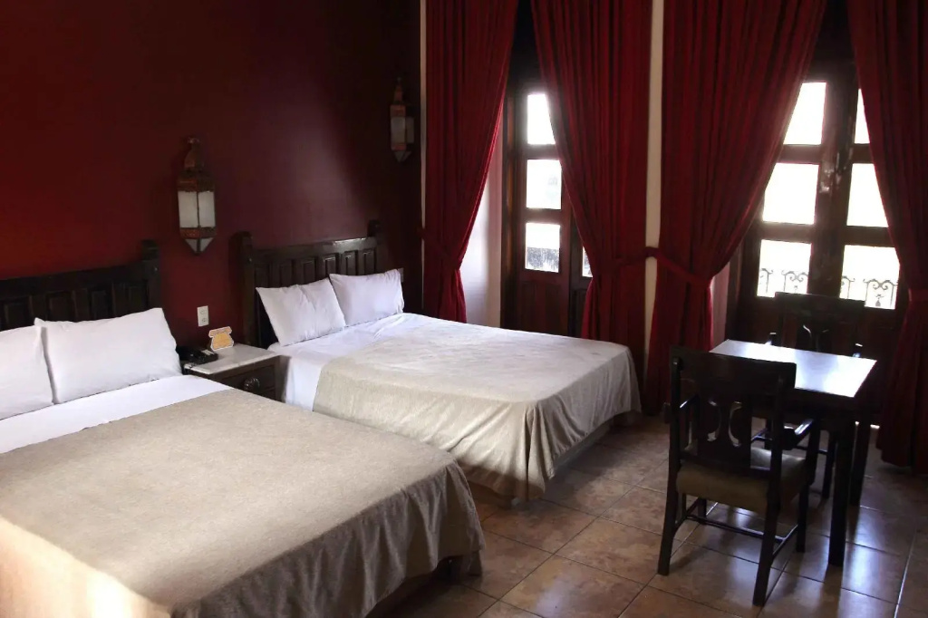 San Francisco Plaza Hotel - Général