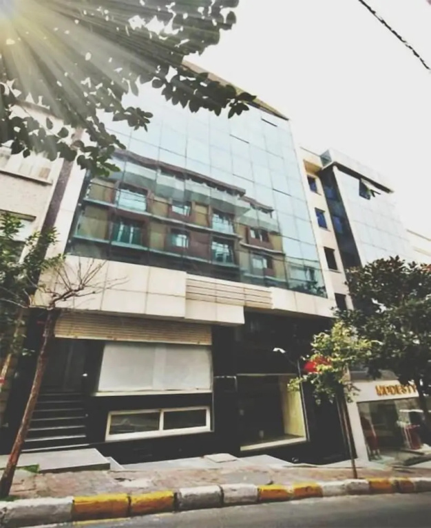 Yues Hotel