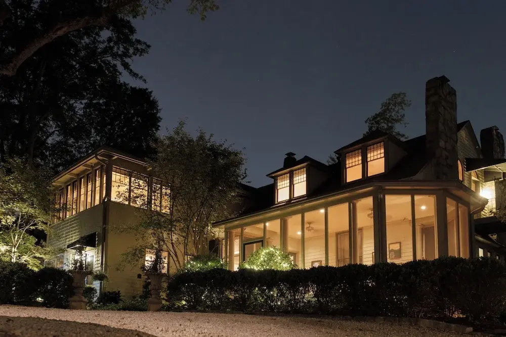 Stonehurst Place Bed & Breakfast