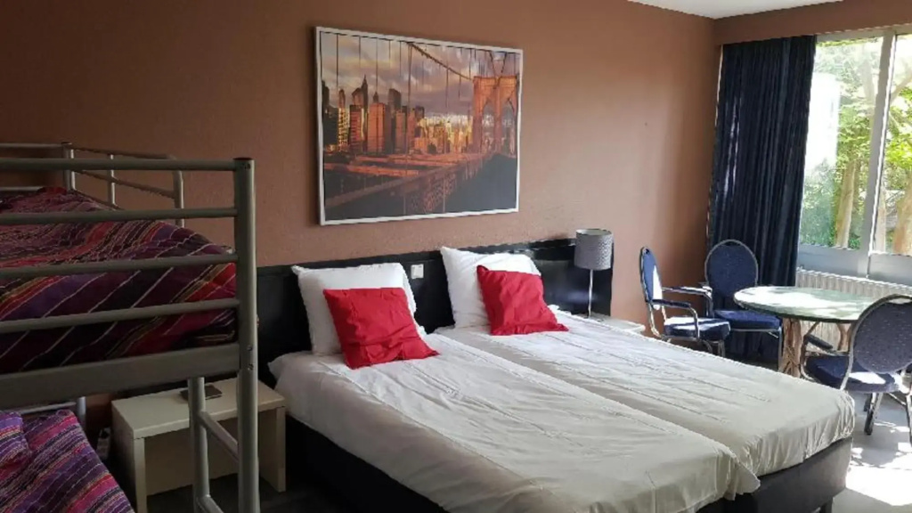 City Hotel Winschoten - Général