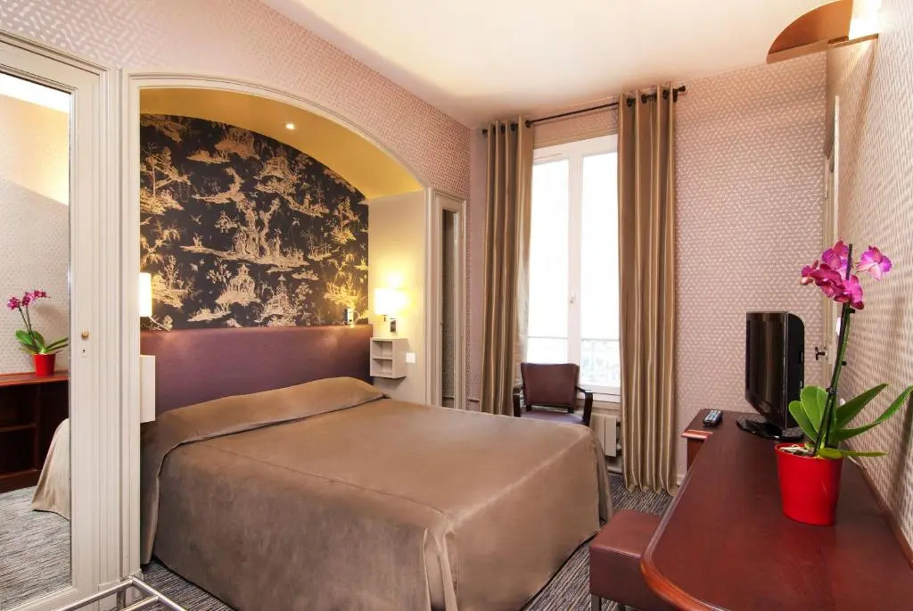 Superior Double room (full double bed)
