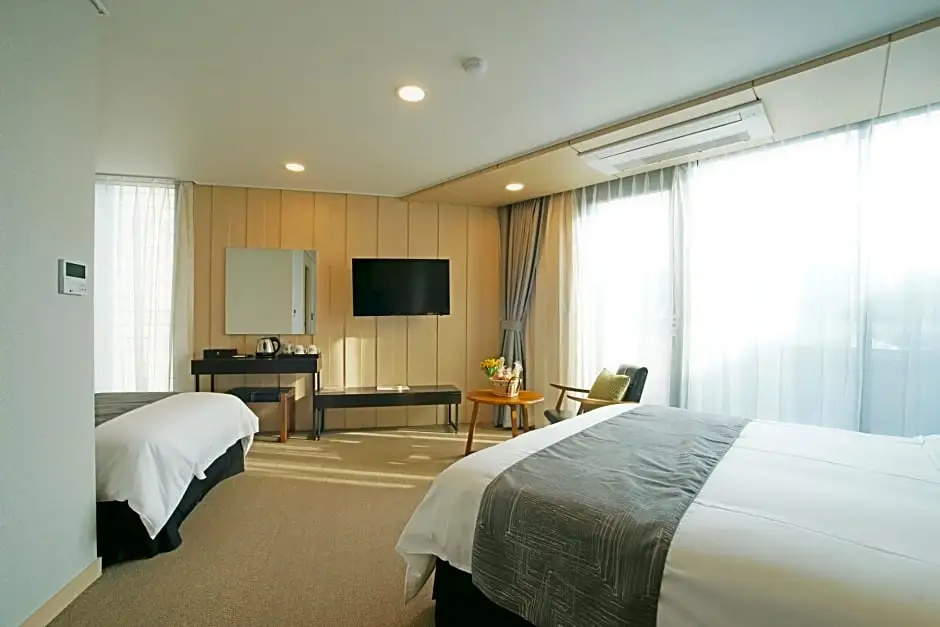 I-Jin Hotel - Chambres
