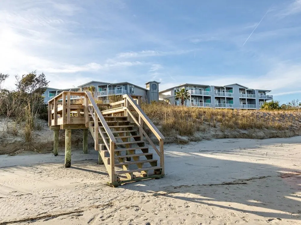 Beach Racquet A221 by Tybee Vacation Rentals