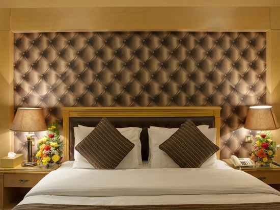 Deira Suites Deluxe Hotel Suites