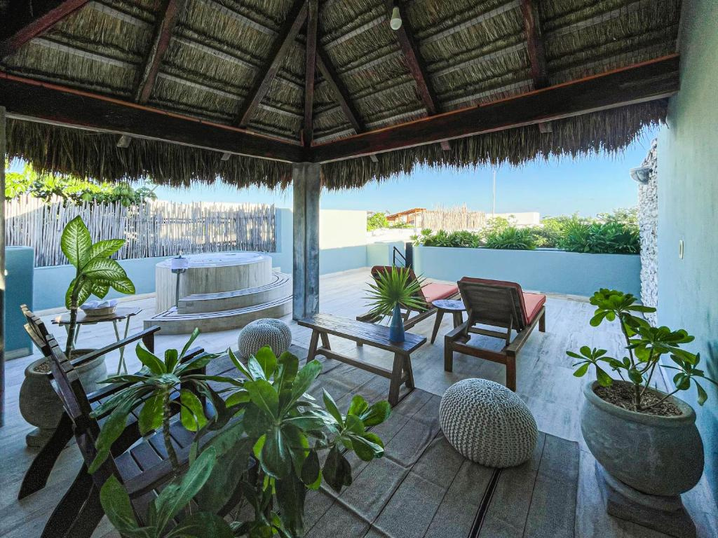 Standard Quadruple room with balcony