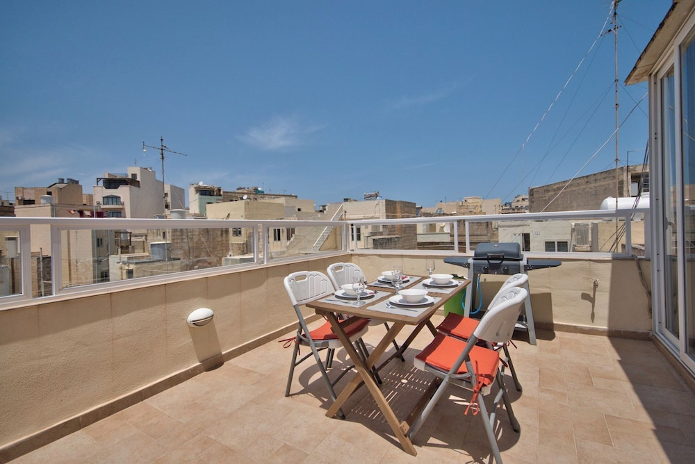 Stunning City Views Sliema Duplex Penthouse
