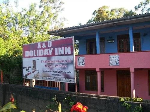 A & D Holiday Inn