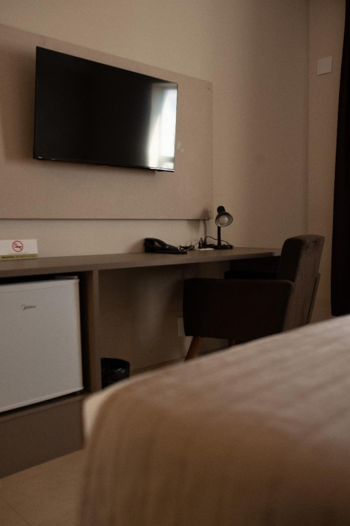 Executive Double room (full double bed)