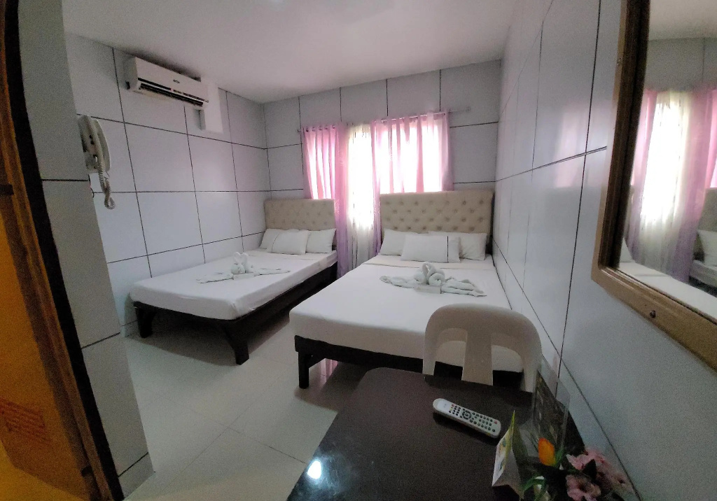 Deluxe Family room