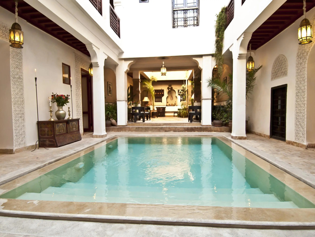 Hotel photo 12