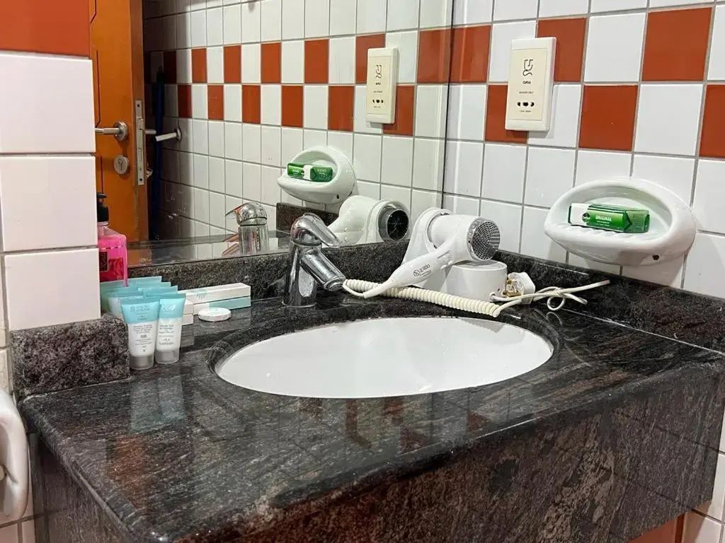 Dream Tower A by null