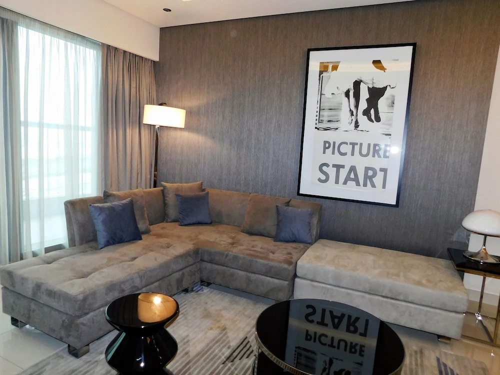 Luton Vacation Damac Paramount Tower - Général