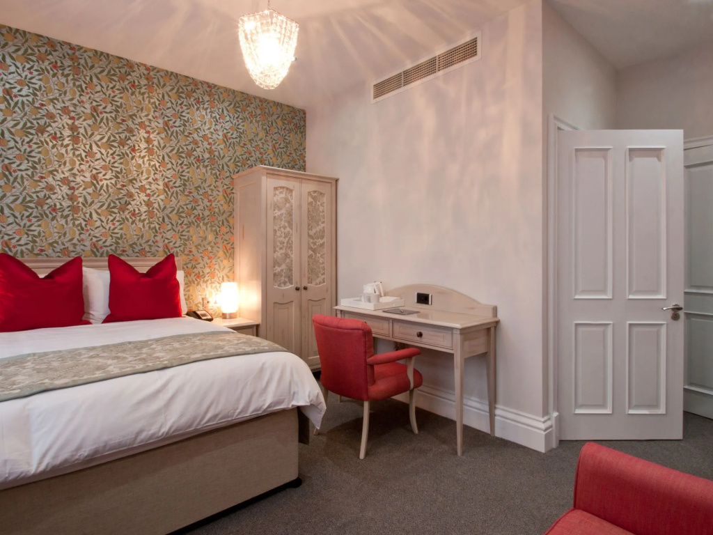W12 Rooms - 4
