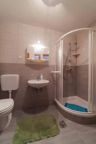 Guest House Izvor