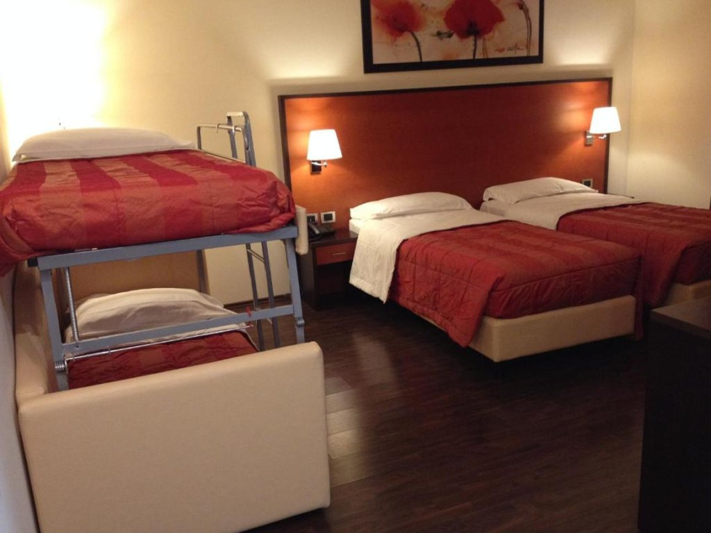 Hotel photo 28