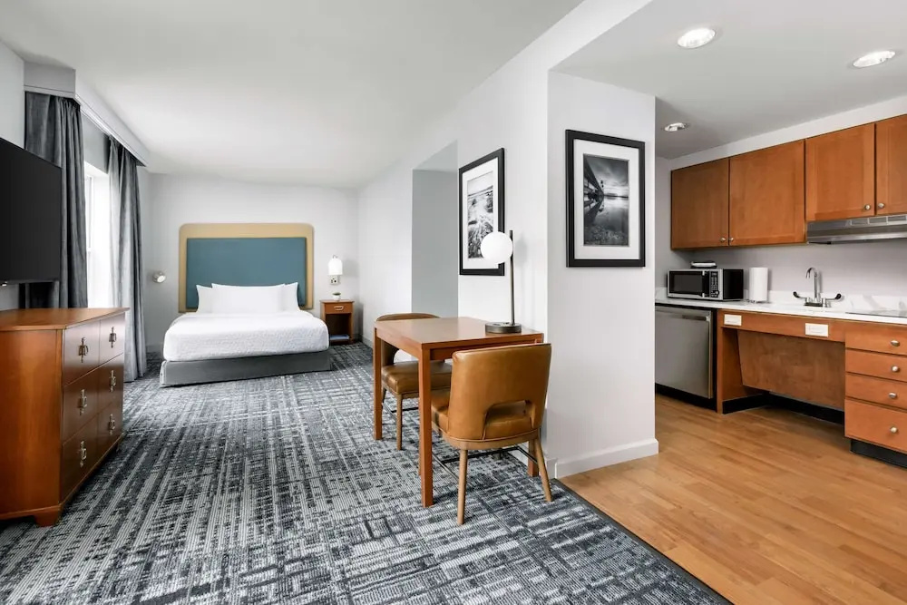Homewood Suites by Hilton Portsmouth - Chambres