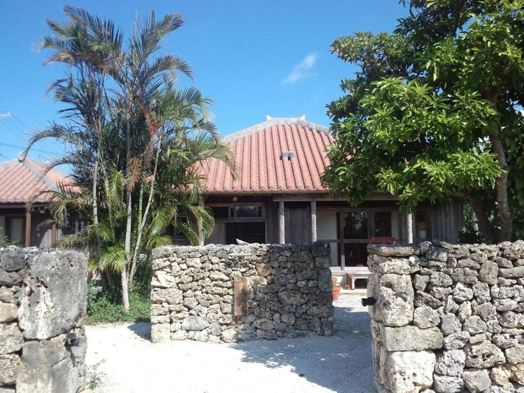 Sukabura Inn