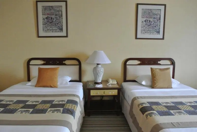 Chiang Mai Plaza Hotel - Chambres