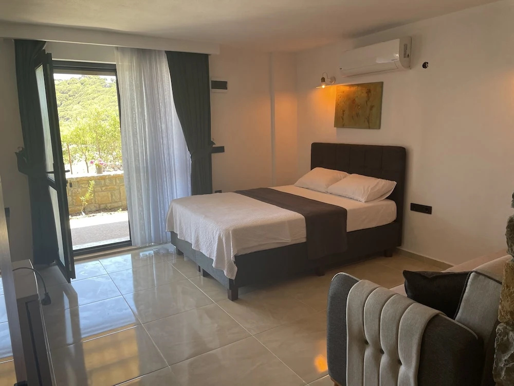 Comfort Double room (full double bed)