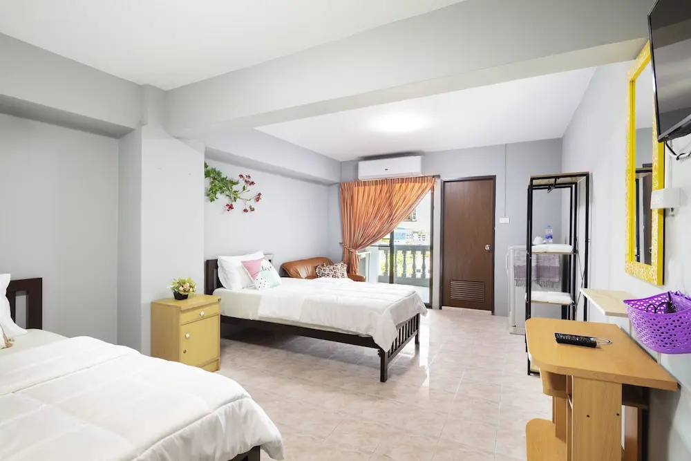 Executive Double room with balcony (twin beds)