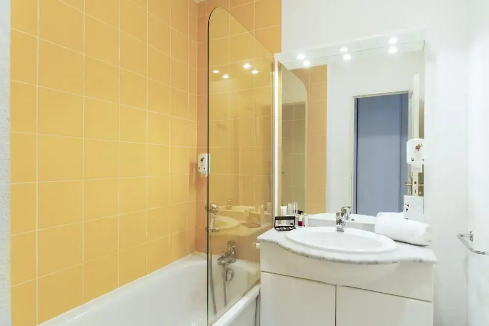 Garden & City Six-Fours-les-Plages - Chambres